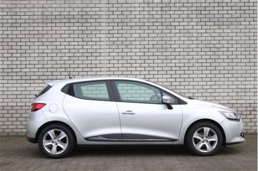 Renault Clio - TCe 90 Dynamique | Climate Control | Parkeersensoren | Navigatie | Stoelverwarming | - 1