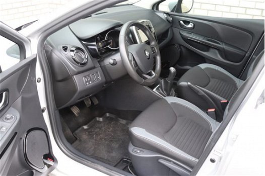 Renault Clio - TCe 90 Dynamique | Climate Control | Parkeersensoren | Navigatie | Stoelverwarming | - 1