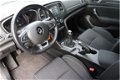 Renault Mégane - 1.5 dCi 110Pk Eco2 Zen | Clima | Navi | NL-AUTO - 1 - Thumbnail