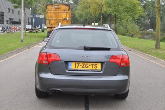 Audi A4 Avant - 1.9 TDI Advance AIRCO/NAVI VELE OPTIES - 1