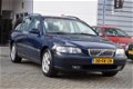 Volvo V70 - 2.3 T-5 Comfort Line AUTOMAAT AIRCO/LEDER/CRUISE NETTE YOUNGTIMER - 1 - Thumbnail