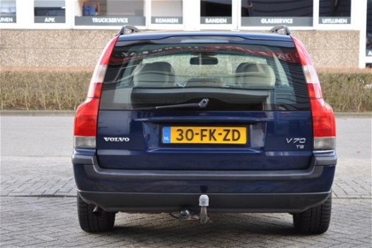 Volvo V70 - 2.3 T-5 Comfort Line AUTOMAAT AIRCO/LEDER/CRUISE NETTE YOUNGTIMER - 1