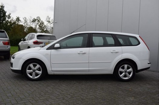 Ford Focus Wagon - 1.6 TDCI Futura - 1