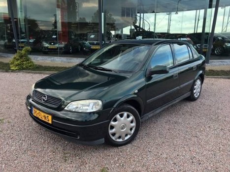 Opel Astra - 1.6 16v 5 drs. Automaat Airco - 1