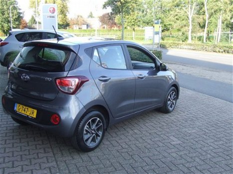 Hyundai i10 - i10 NAVIGATIE - 1