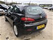 Alfa Romeo 147 - 1.9 JTD Distinctive - 1 - Thumbnail