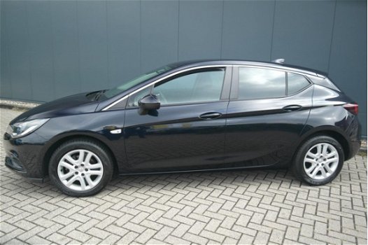 Opel Astra - 1.0 Turbo 105pk Edition / Navigatie - 1