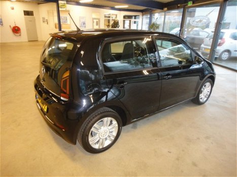 Volkswagen Up! - 1.0 60PK 5D BMT High up - 1