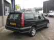 Volvo V70 - XC 2.4 T AWD Comfort * Airco * Leder * Automaat * Apk 03-2020 - 1 - Thumbnail