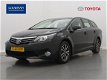 Toyota Avensis Wagon - 1.8 VVTi Business | Navigatie | Trekhaak - 1 - Thumbnail