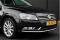 Volkswagen Passat Variant - 1.4 TSI Highline BlueMotion Automaat DSG Leer Navigatie Cruise Bluetooth - 1 - Thumbnail
