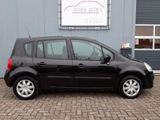 Renault Grand Modus - 1.2 TCE Dynamique Airco/Trekhaak/Dealer onderh