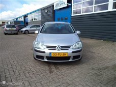 Volkswagen Golf - 1.4 FSI Trendline