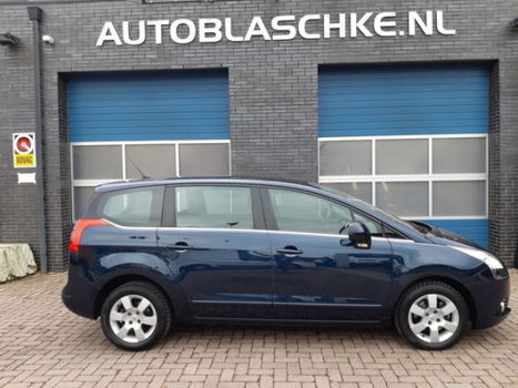 Peugeot 5008 - 1.6 THP ST 5p. Navi/Panoramadak nieuwe motor - 1