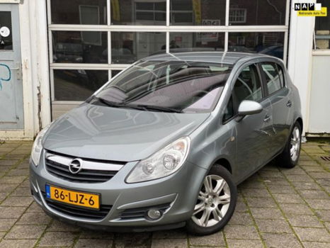 Opel Corsa - 1.4-16V Cosmo (bj 2010) Climate control Vol automaat - 1