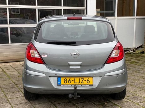 Opel Corsa - 1.4-16V Cosmo (bj 2010) Climate control Vol automaat - 1