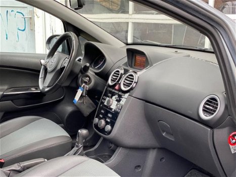 Opel Corsa - 1.4-16V Cosmo (bj 2010) Climate control Vol automaat - 1