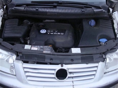 Volkswagen Sharan - 1.8 Turbo Sportline Bj 7-2004 7 Persoons - 1