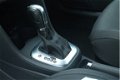 Volkswagen Polo - 1.6 TDI Highline DSG Automaat Sportstoelen Stoelverwarming Parkeersensoren - 1 - Thumbnail