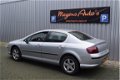 Peugeot 407 - 1.8-16V XR Pack Airco / NAP / Origineel NL - 1 - Thumbnail