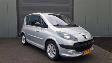 Peugeot 1007 - 1.6 16V SESAM SPORTY 2-TRONIC AUTOMAAT