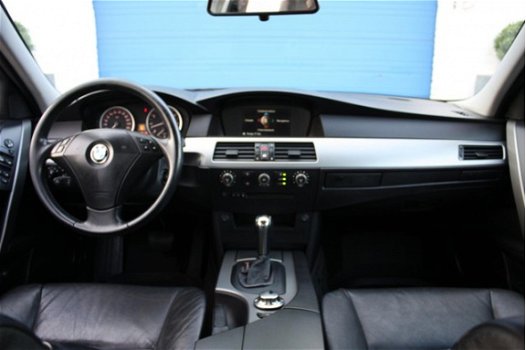 BMW 5-serie - 520i Navi | Automaat | PDC - 1