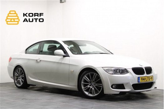 BMW 3-serie Coupé - 320i 163PK M-sport NL-auto | Navi | Bi-Xenon | M-pakket - 1