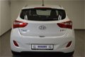Hyundai i30 - 1.6 GDI i-Vision [Trekhaak + Stoelverwarming] - 1 - Thumbnail