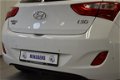 Hyundai i30 - 1.6 GDI i-Vision [Trekhaak + Stoelverwarming] - 1 - Thumbnail