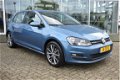 Volkswagen Golf - 1.0 TSI Edition 116PK NAVIGATIE | 17 INCH VELGEN | PARKEERSENSOREN VOOR + ACHTER | - 1 - Thumbnail