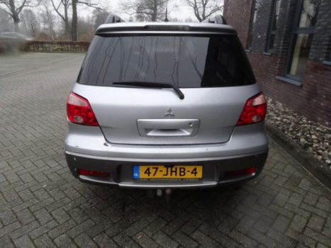 Mitsubishi Outlander - OUTLANDER; 2.0 MPI - 1