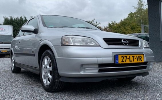 Opel Astra - 1.6i Njoy - 1