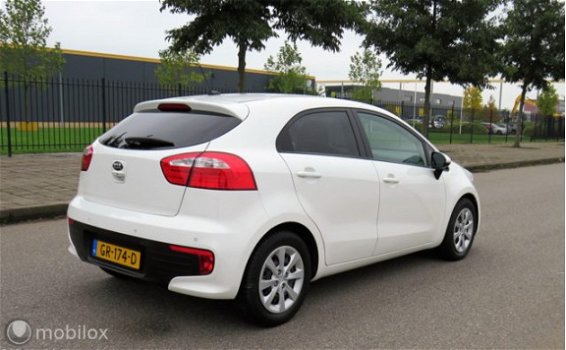 Kia Rio - 1.2 CVVT ExecutiveLine, VOL - 1