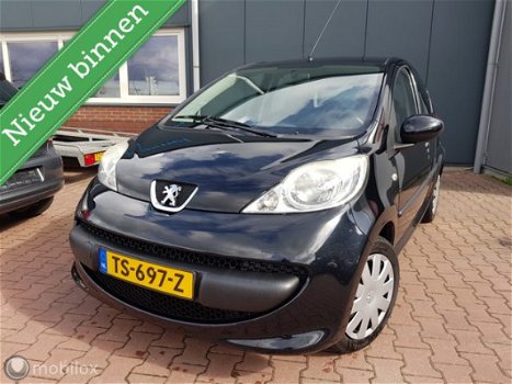 Peugeot 107 - 1.0-12V XS Airco NWE APK 10-2020 - 1