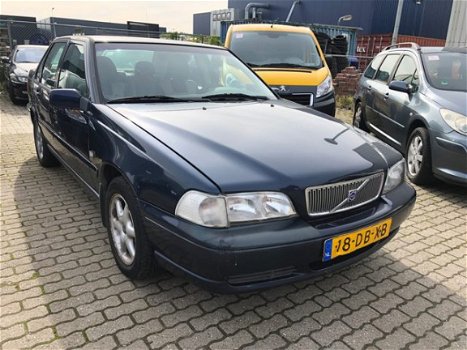 Volvo S70 - 2.4 - 1