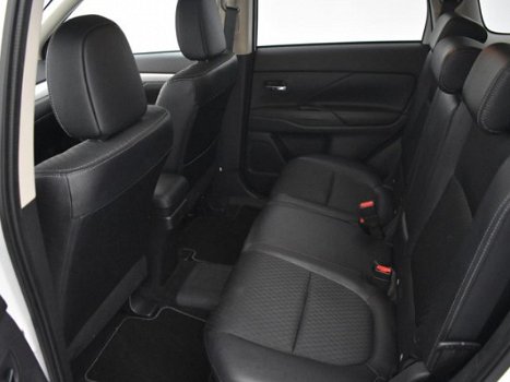 Mitsubishi Outlander - 2.0 PHEV 4WD CVT 5P Business Edition | Incl. BTW | - 1
