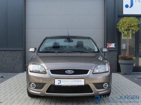 Ford Focus Coupé-Cabriolet - Titanium Airco Leder Navi Stoelverwarming 1.6-16V Parkeersensor Windsch - 1