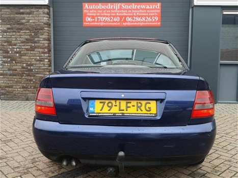 Audi A4 - 1.9 TDI 85KW 2002 Blauw ECC/NETTE AUTO/NWE APK - 1