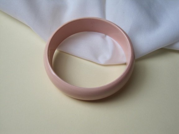 Armband roze gelakt hout 6.8 cm - Afbeelding 5