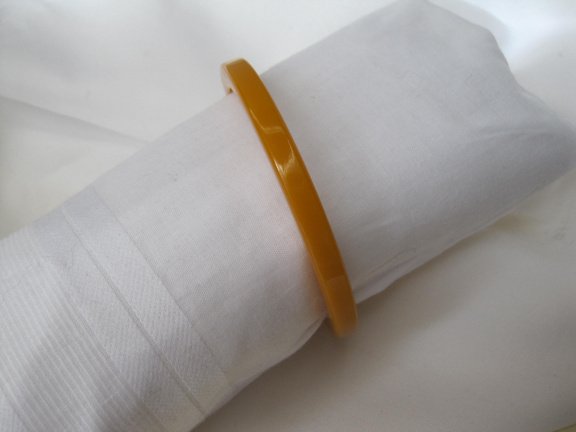 Armband kunststof oranje mosterd kleurig 6.3 cm - Afbeelding 6