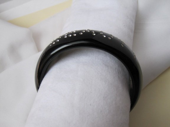 Armband zwart glanzend met BEAUTY tekst helder rijnsteentjes 6.6 cm - Afbeelding 4