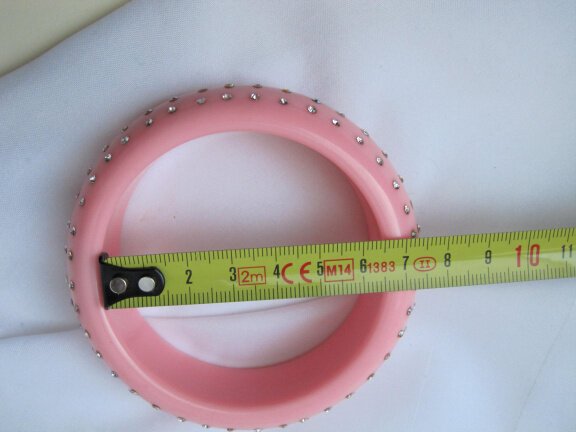 Armband roze kunststof vol heldere en aurora rijnsteentjes 6.5 cm - Afbeelding 6