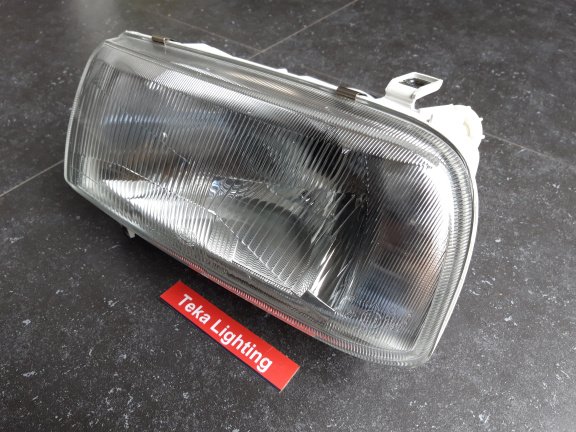 VW Vento (01.1992 →) Koplamp Hella 1AH006546471 Links NOS - Afbeelding 4