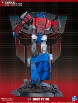 Pop Culture Shock Transformers Classic Scale Statue Optimus Prime - 3
