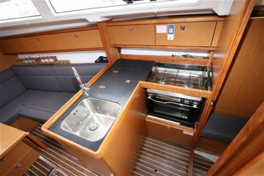 Bavaria 33 Cruiser - 3