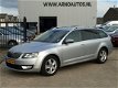 Skoda Octavia Combi - 1.6 TDI Greenline Businessline, 6-BAK, AIRCO(CLIMA), CRUISE CONTROL, GROOT NAV - 1 - Thumbnail