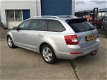 Skoda Octavia Combi - 1.6 TDI Greenline Businessline, 6-BAK, AIRCO(CLIMA), CRUISE CONTROL, GROOT NAV - 1 - Thumbnail