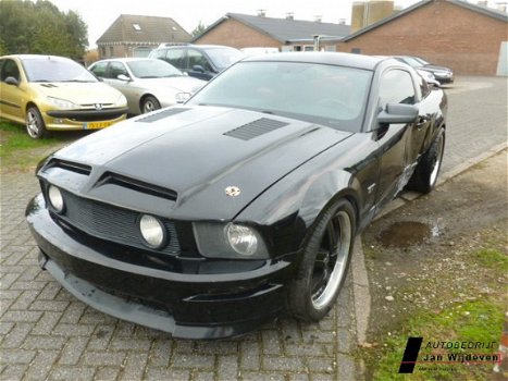 Ford Mustang - GT Coupe 4.6 getuned - 1