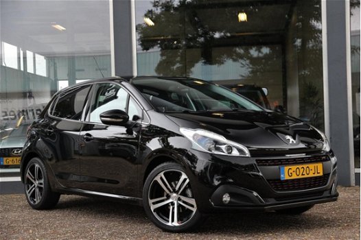 Peugeot 208 - 1.2 Puretech Gt-Line Navi Leder - 1