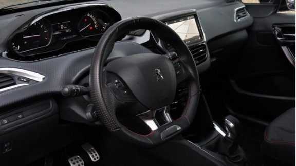 Peugeot 208 - 1.2 Puretech Gt-Line Navi Leder - 1